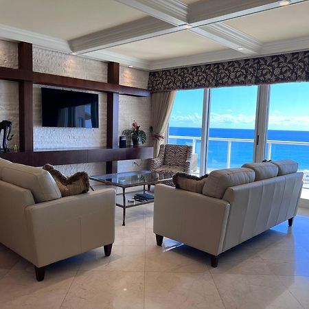 ريفييرا بيتش Ritz Carlton Luxurious Residence On Singer Island المظهر الخارجي الصورة