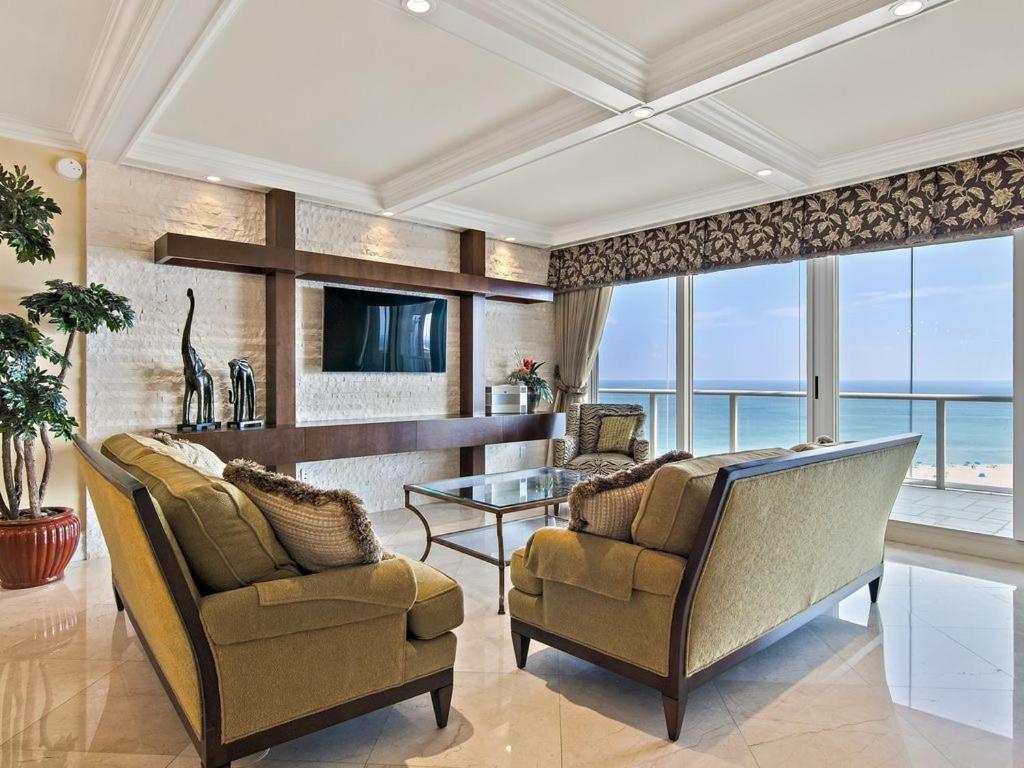 ريفييرا بيتش Ritz Carlton Luxurious Residence On Singer Island المظهر الخارجي الصورة