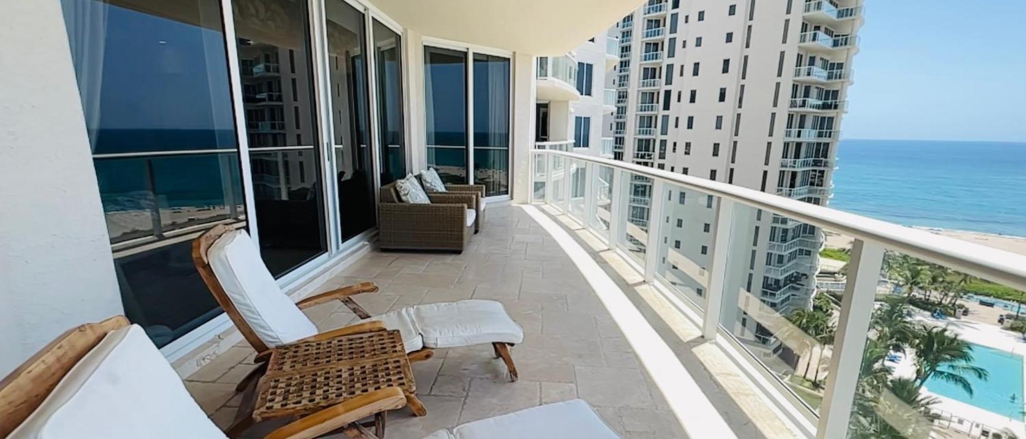 ريفييرا بيتش Ritz Carlton Luxurious Residence On Singer Island المظهر الخارجي الصورة